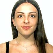 Imparte clases al alumno en función de lo que necesite.